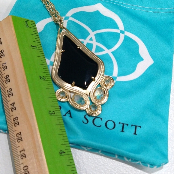 Kendra Scott Teresa Necklace - Picture 3 of 4